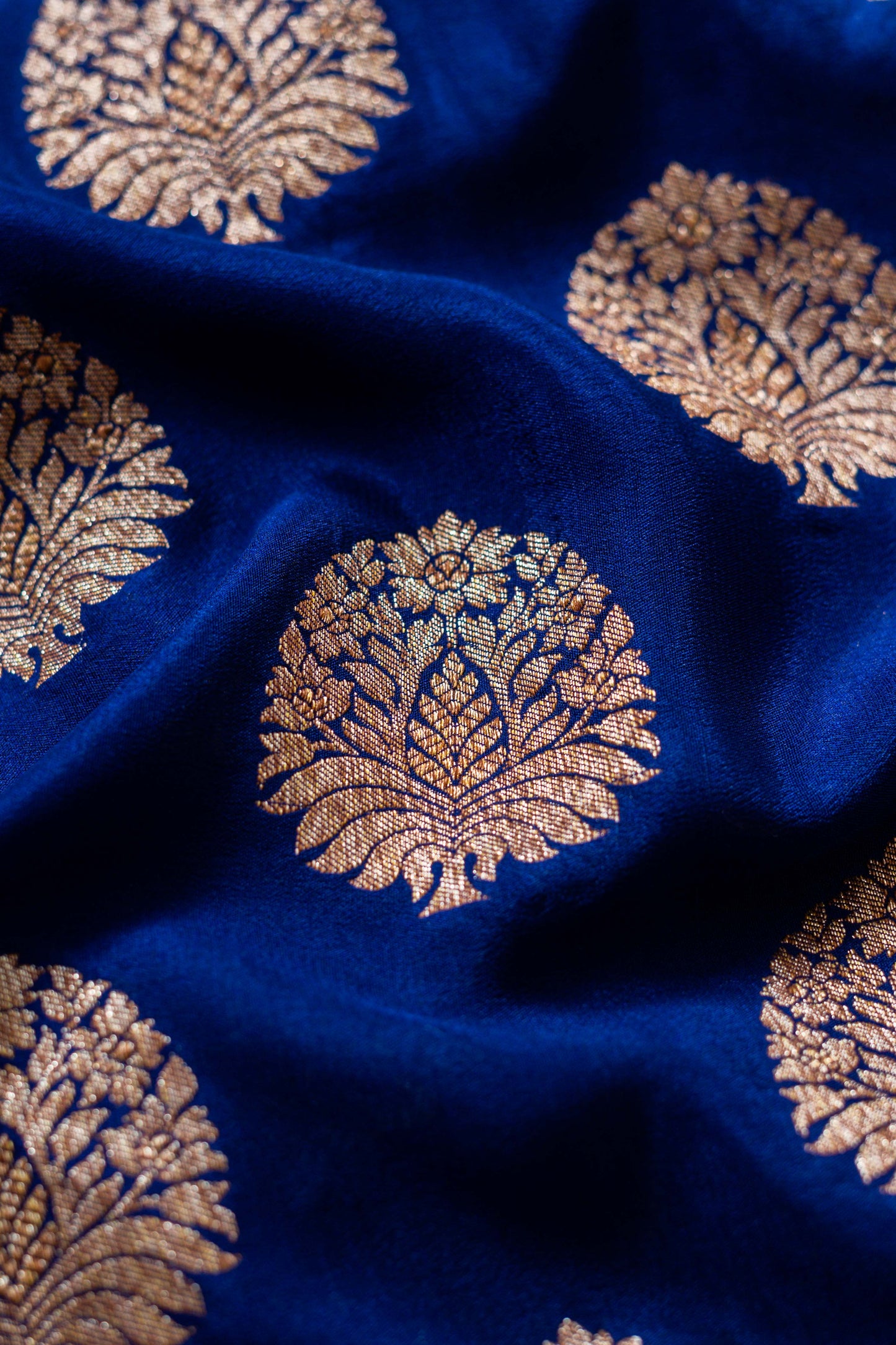 Navy Blue Crepe Silk Handwoven Banarasee Saree