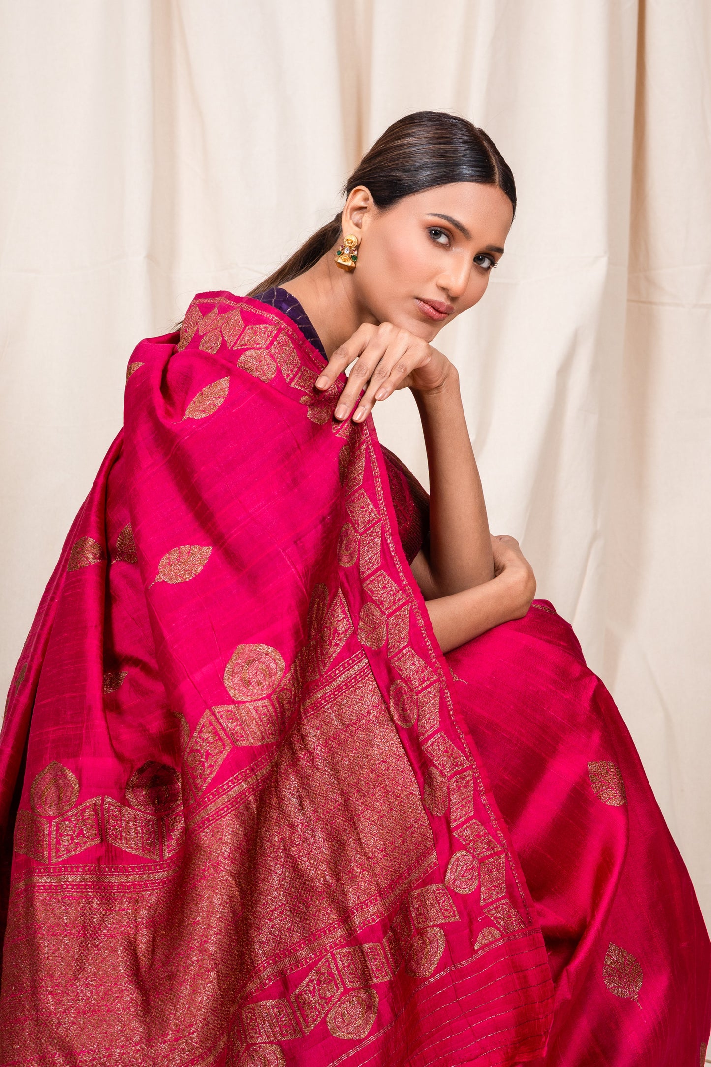 Raani Pink Raw Silk Handwoven Banarasee Saree