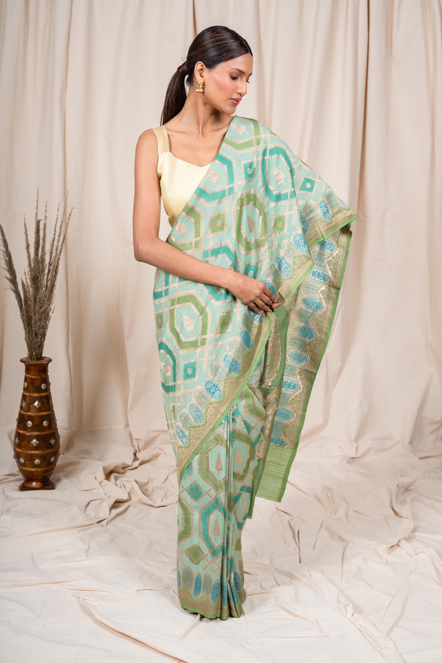 Pista Green Tussar Georgette Banarasee Handwoven Saree