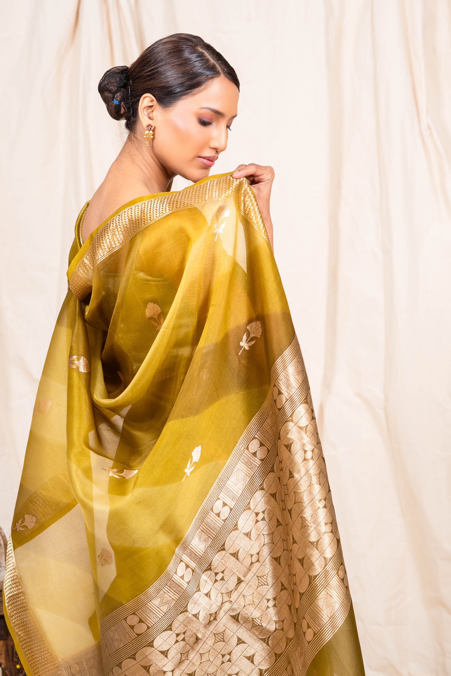 Mehendi Green Organza Handwoven Banaras Saree