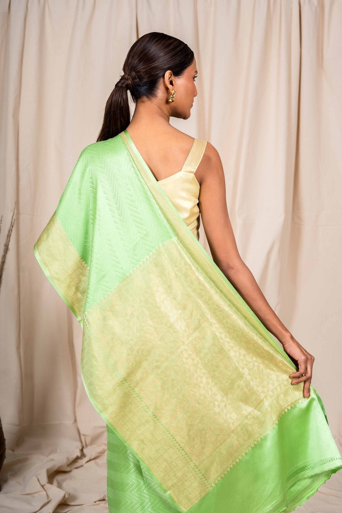 Pastel Green Mashru Satin Handwoven Banarasee Saree