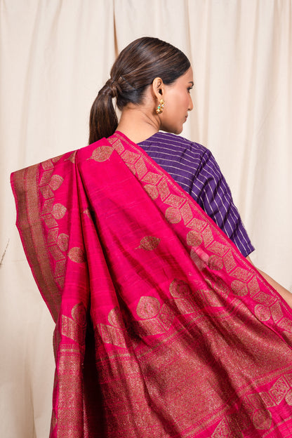 Raani Pink Raw Silk Handwoven Banarasee Saree