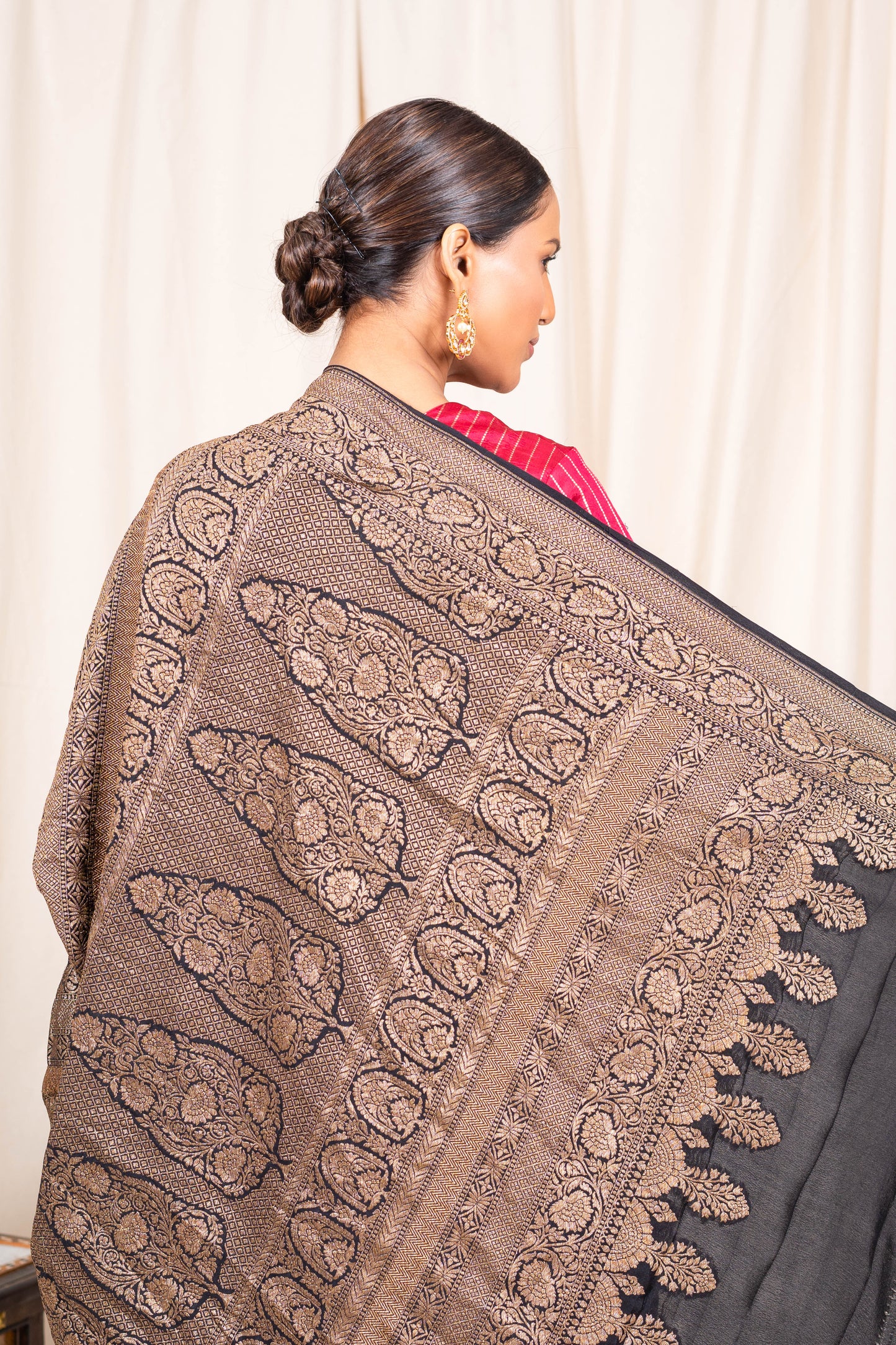 Black Banarasee Handwoven Saree