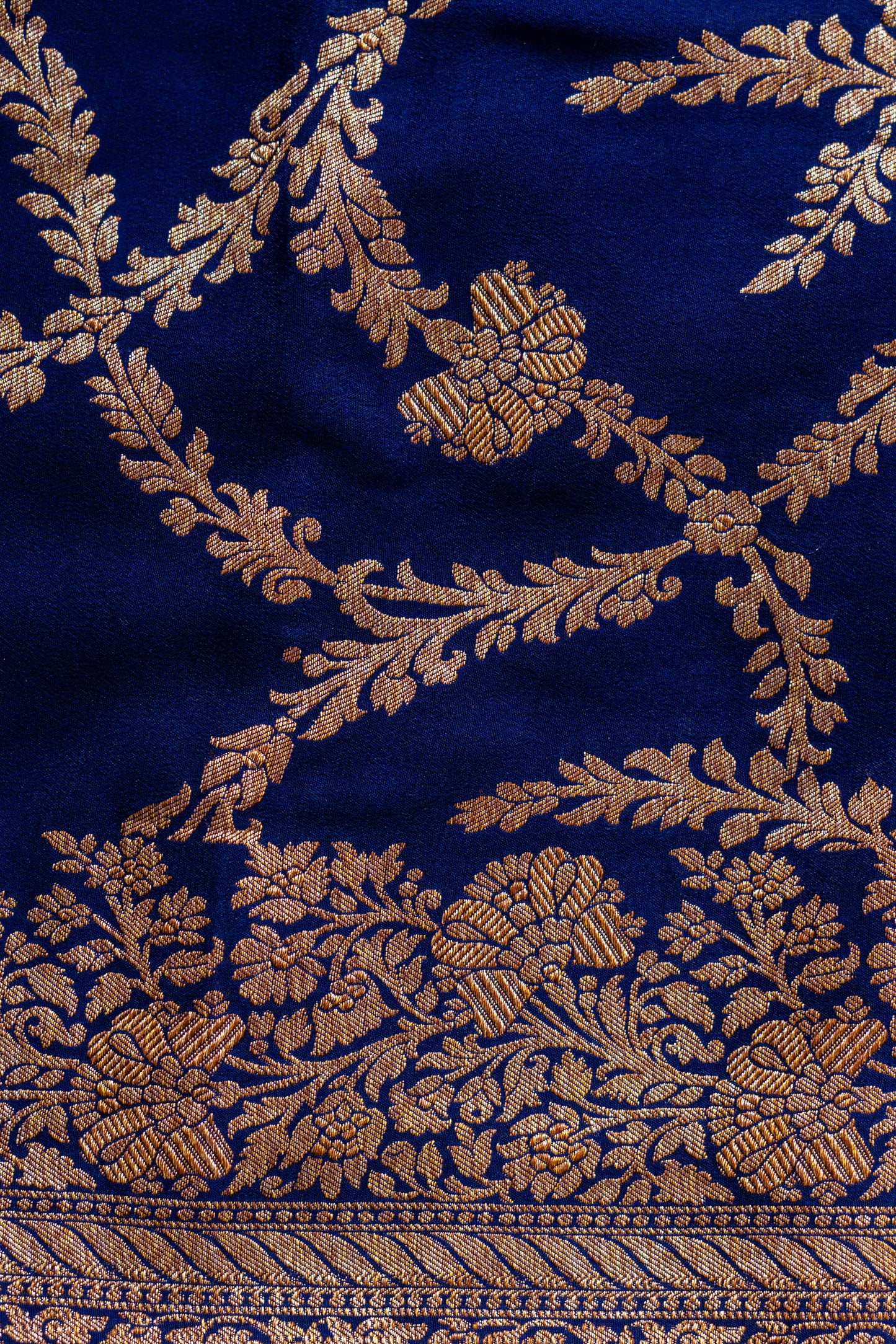 Navy Blue Crepe Silk Handwoven Banarasee Saree