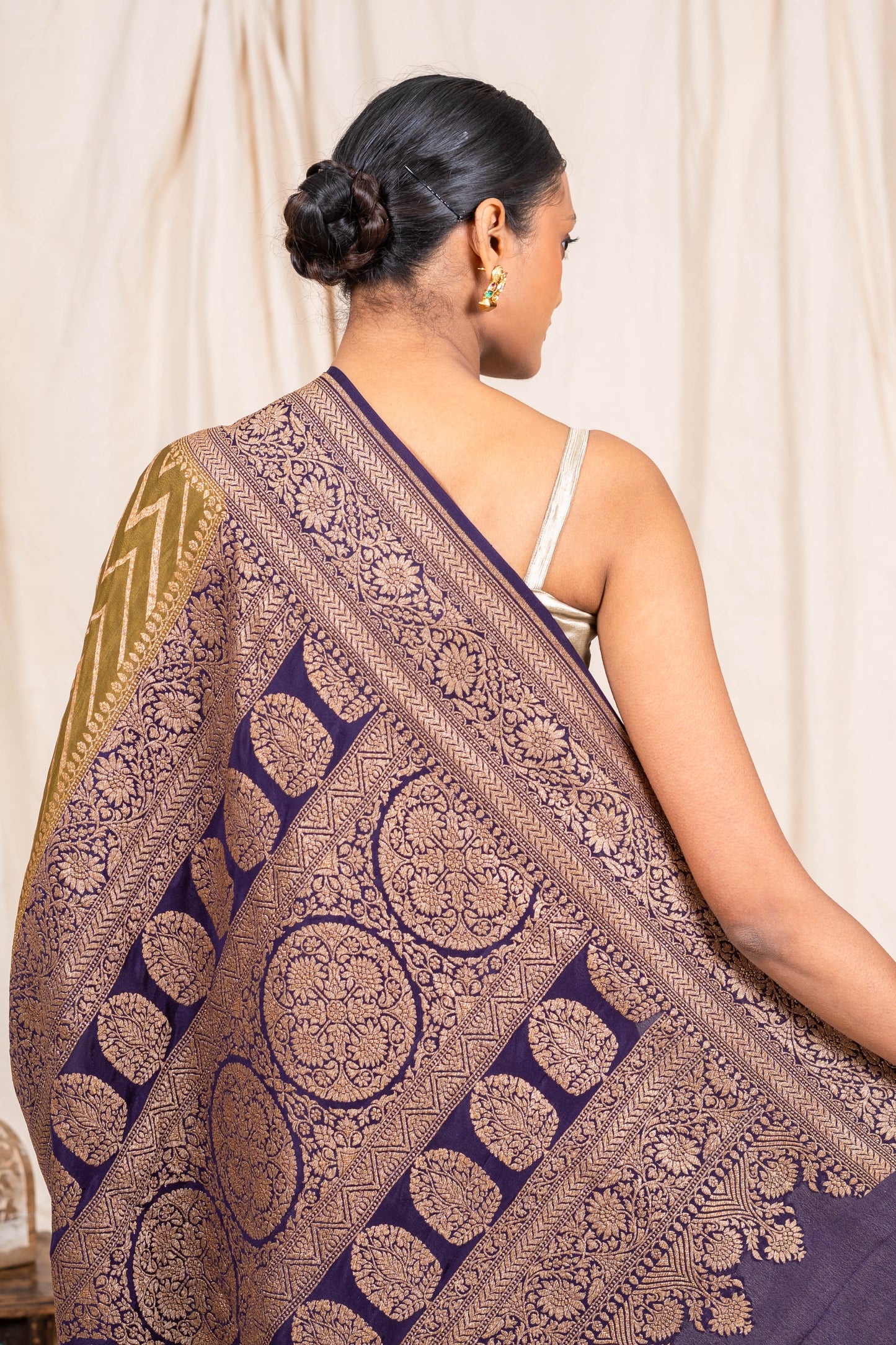 Dhani Green Crepe Silk Banarasee Saree