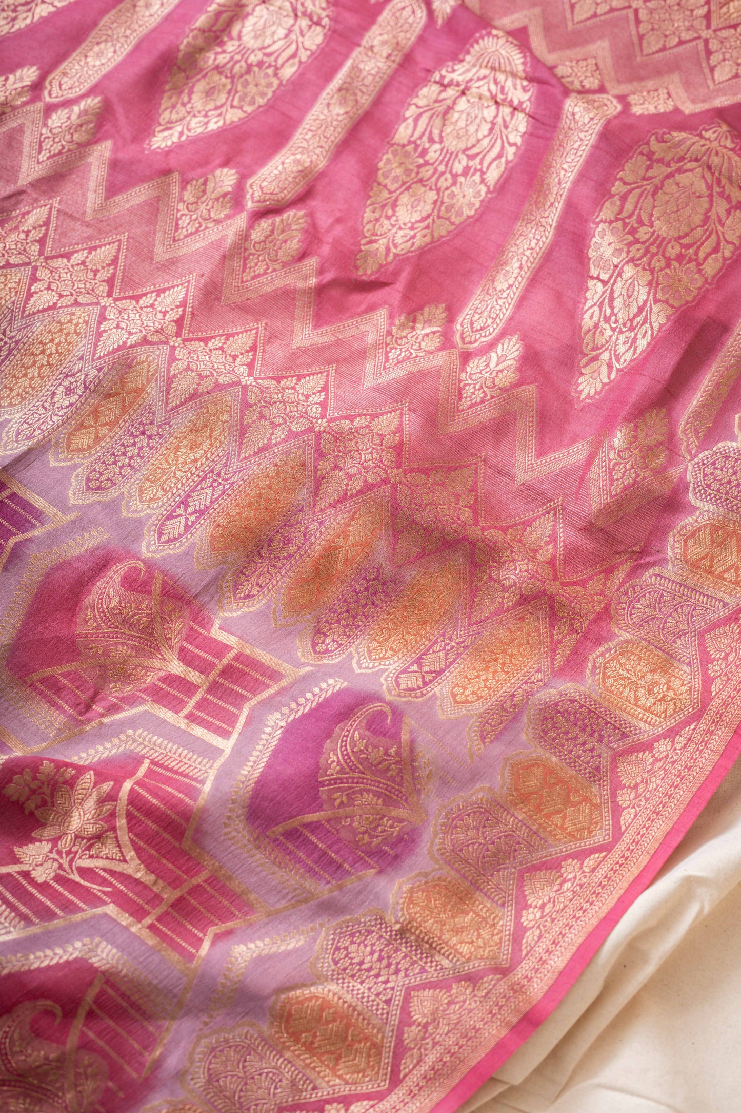 Mauve Tussar georgette Banarasee Handwoven Saree