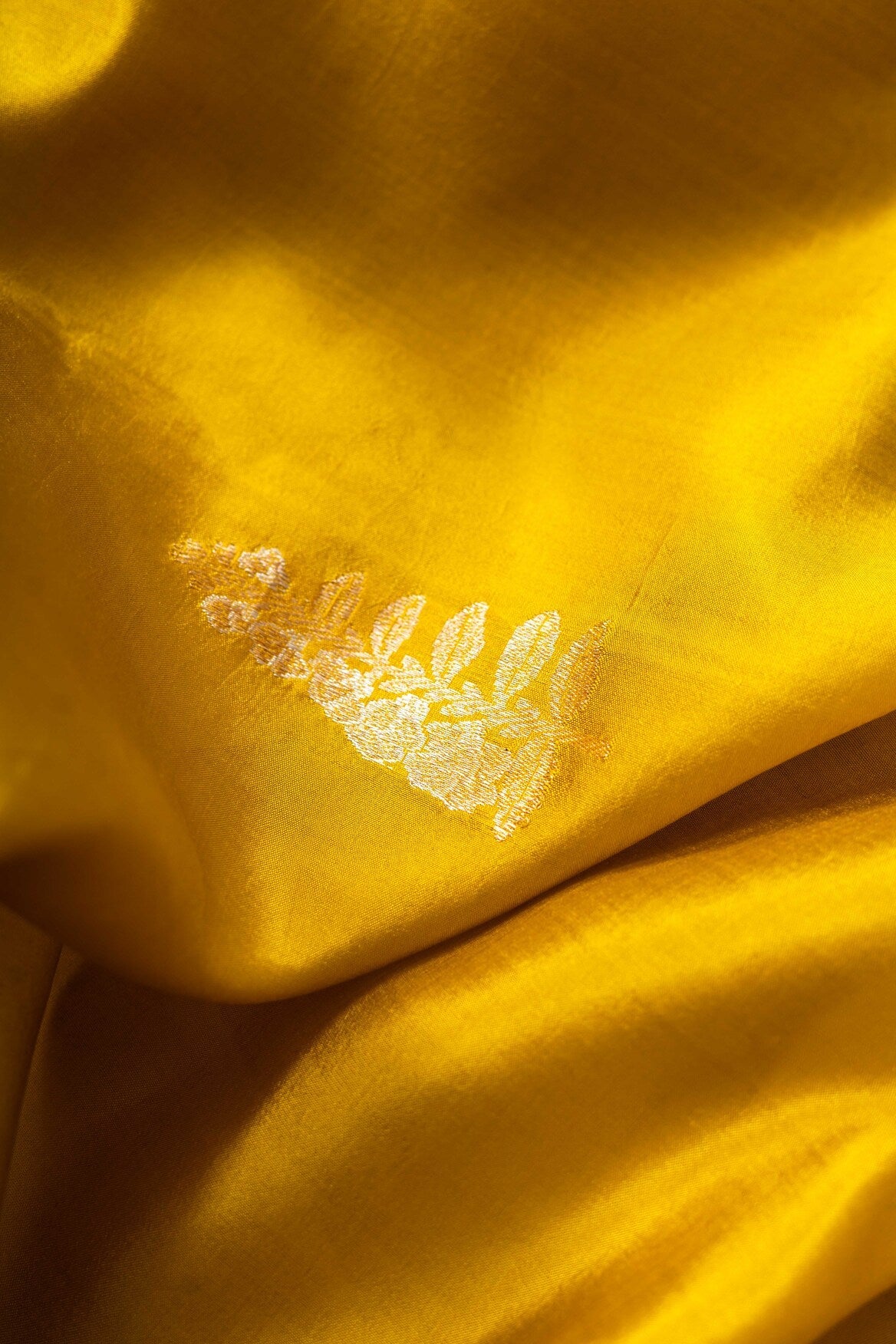 Golden Yellow Soft Silk Handwoven Banaras Saree