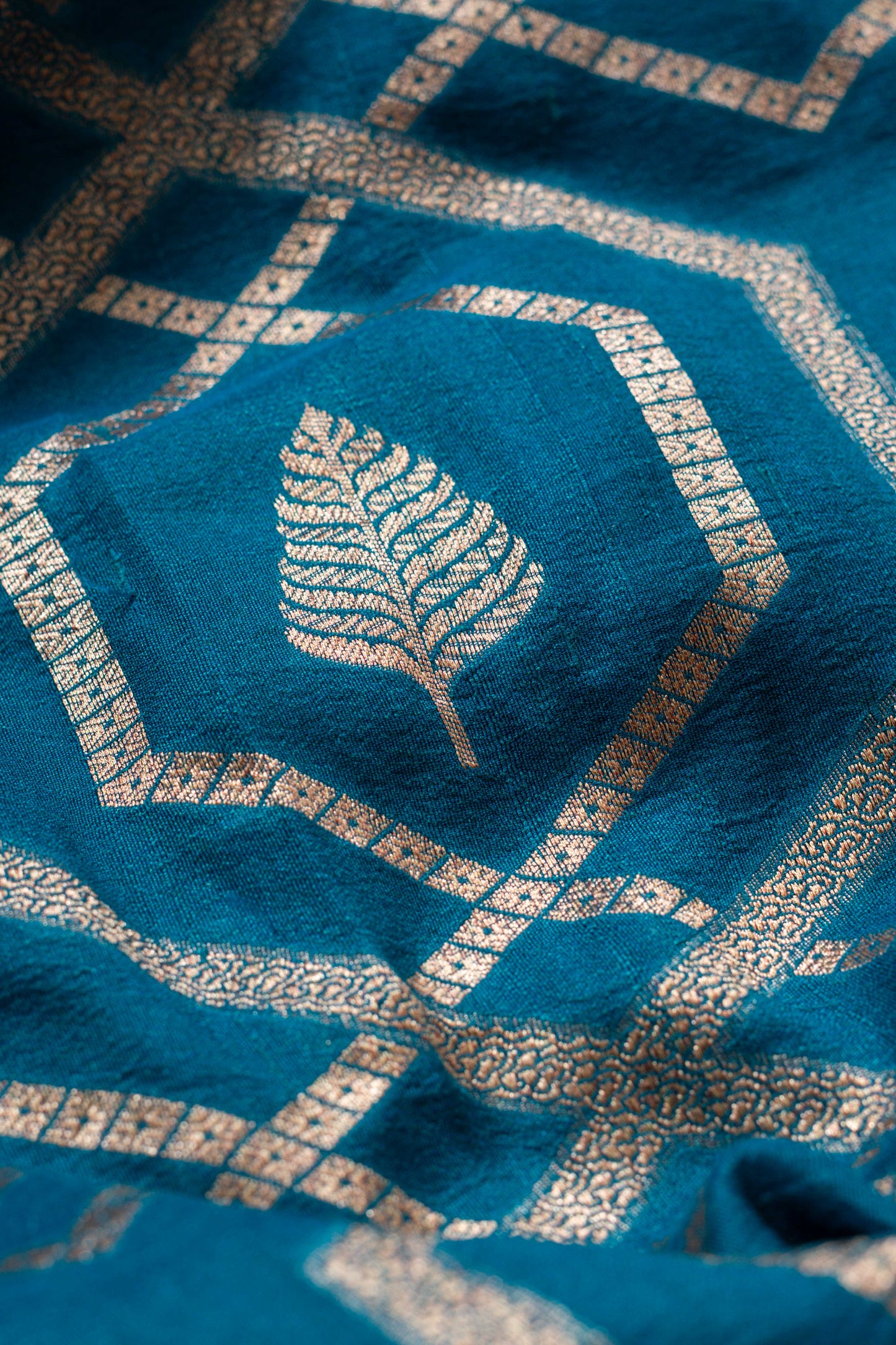 Pink Organza Handwoven Banaras Saree