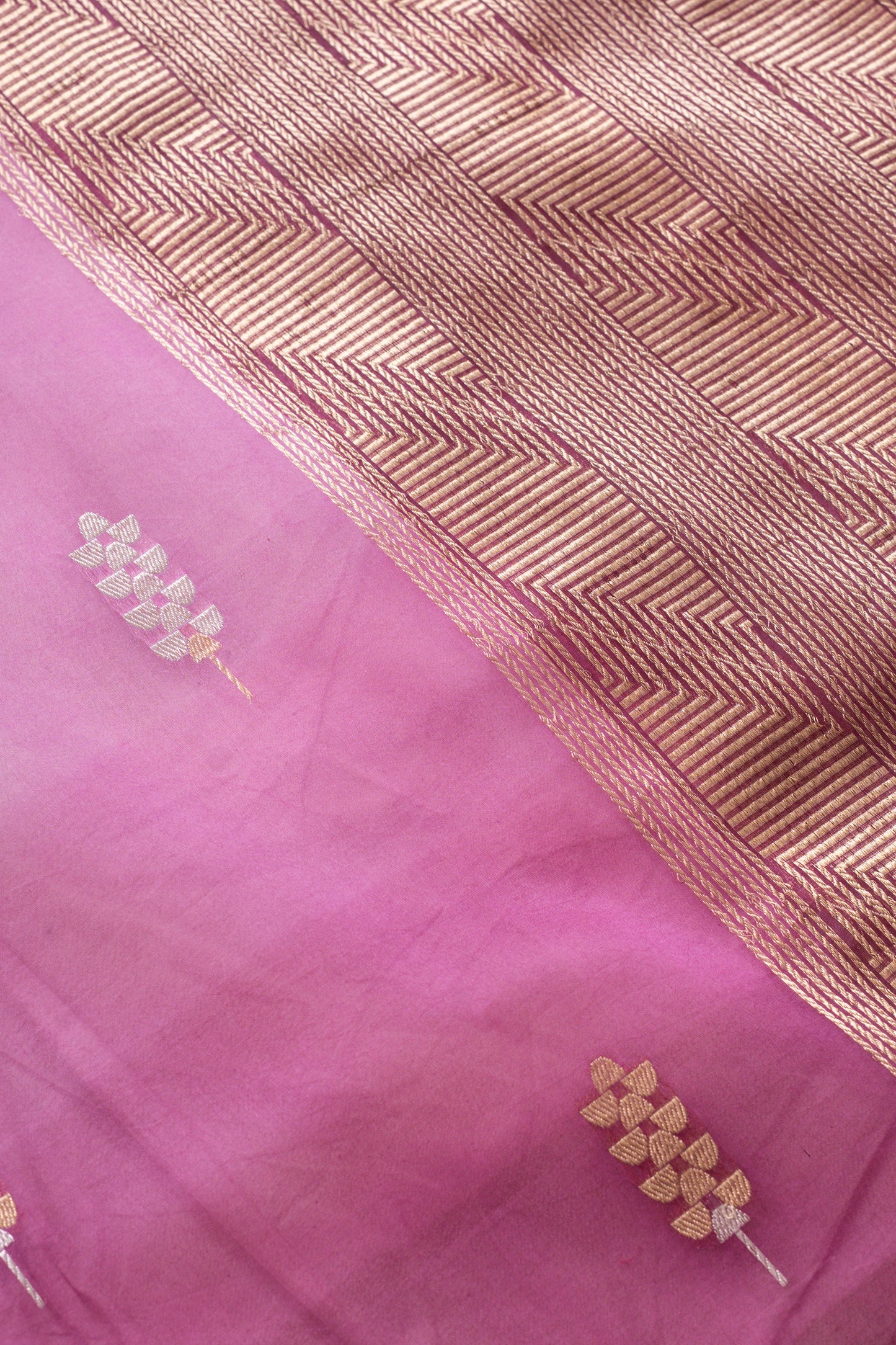 Purple Organza Handwoven Banaras Saree