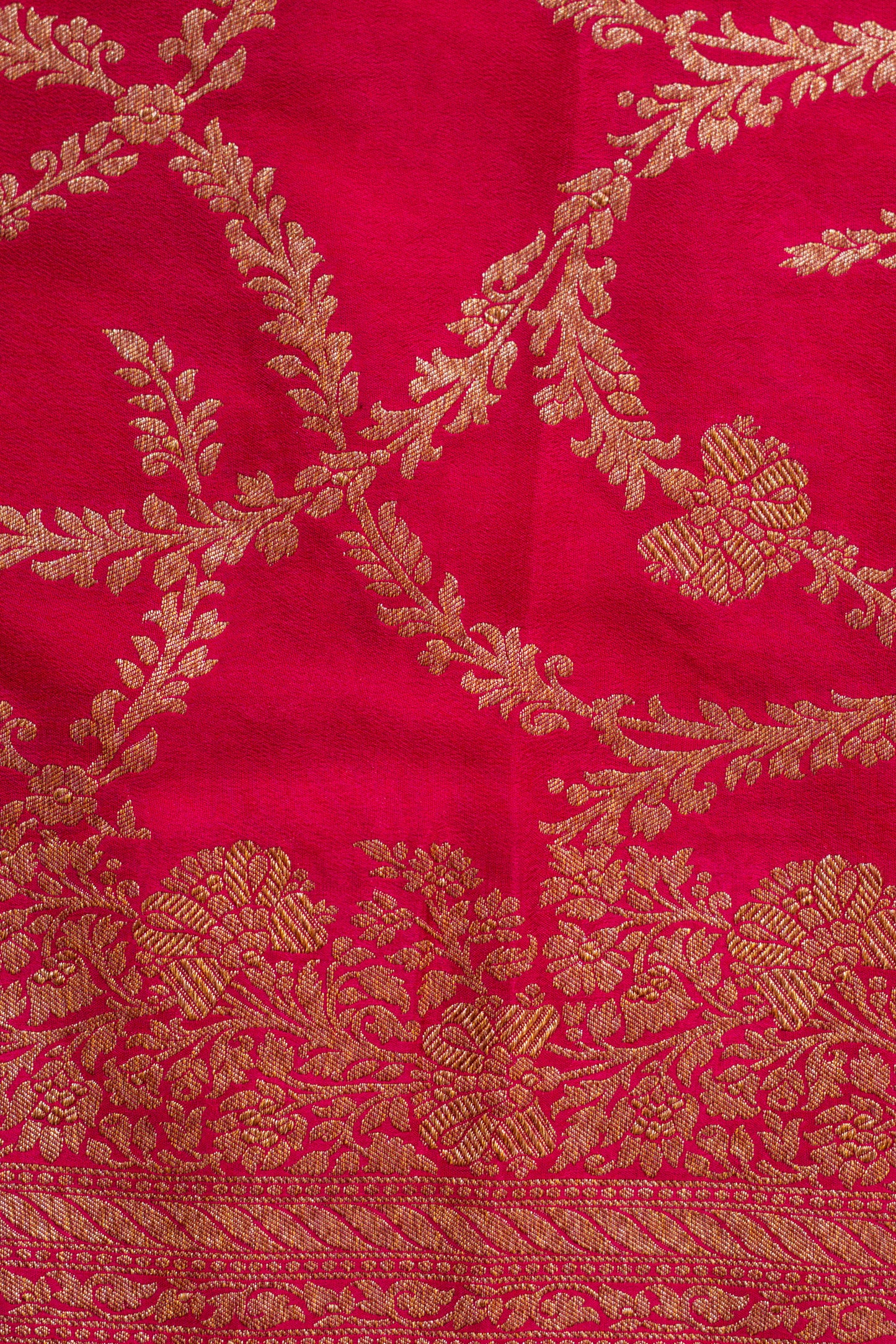 Red Banarasee Handwoven Saree