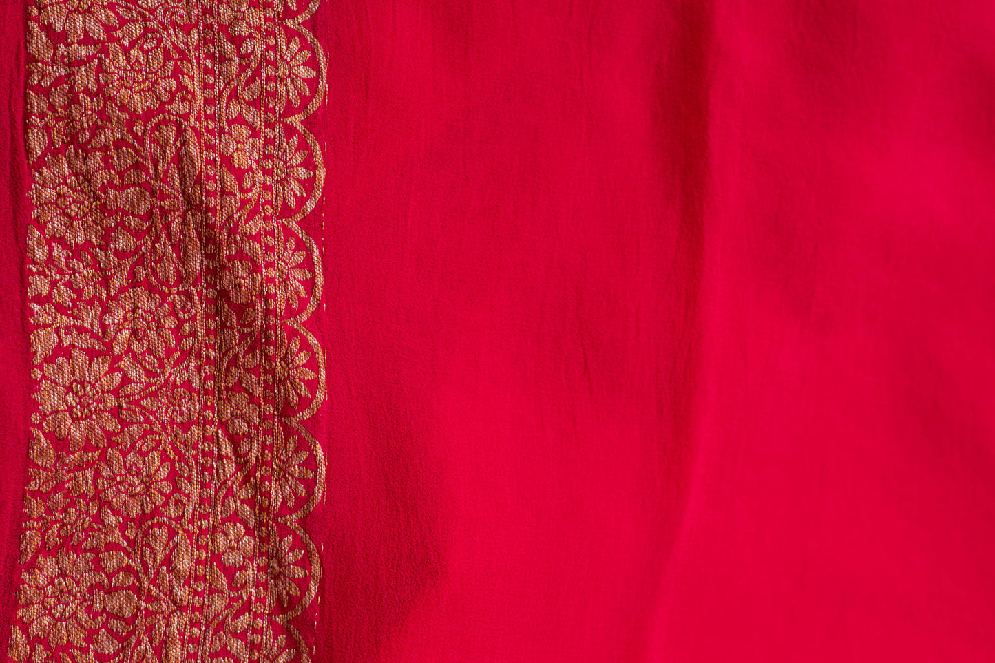Rani Pink Khaddi Georgette Handwoven Banarasee Saree