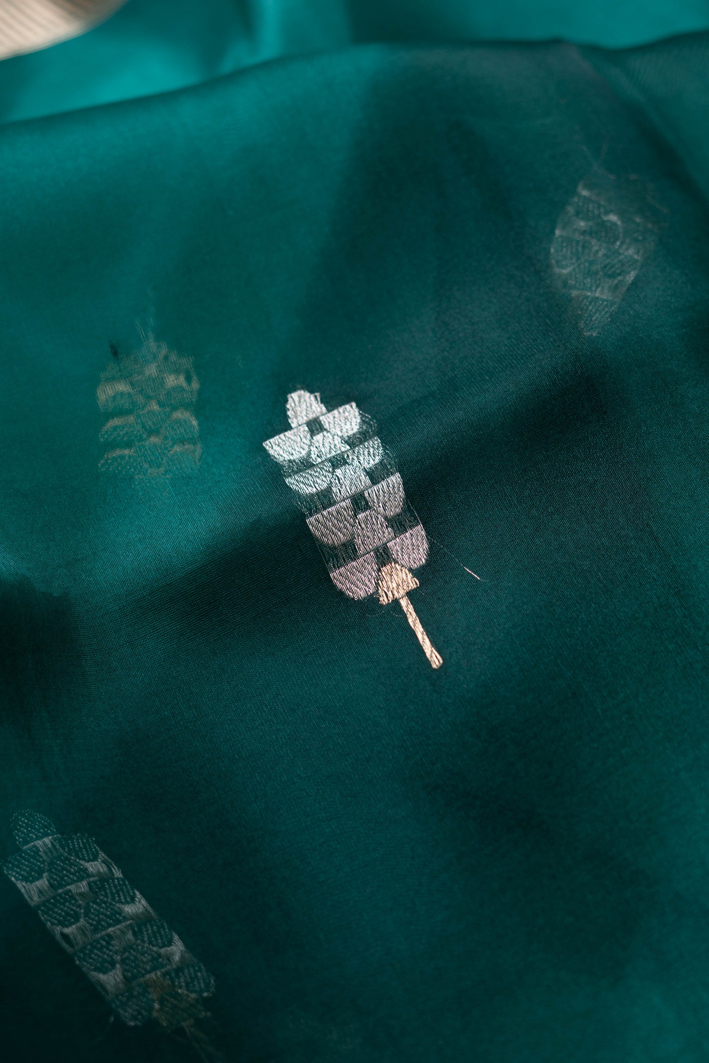 Electric Blue Organza Handwoven Banaras Saree