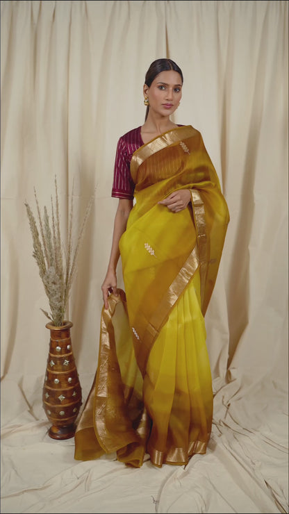 Gold Organza Silk Handwoven Banaras Saree