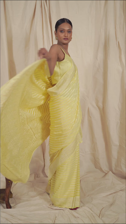 Pastel Gold Crepe Silk Handwoven Banarasee Saree